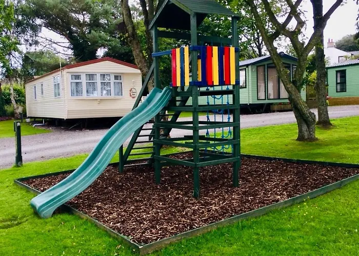 28 The Beeches 度假居 *