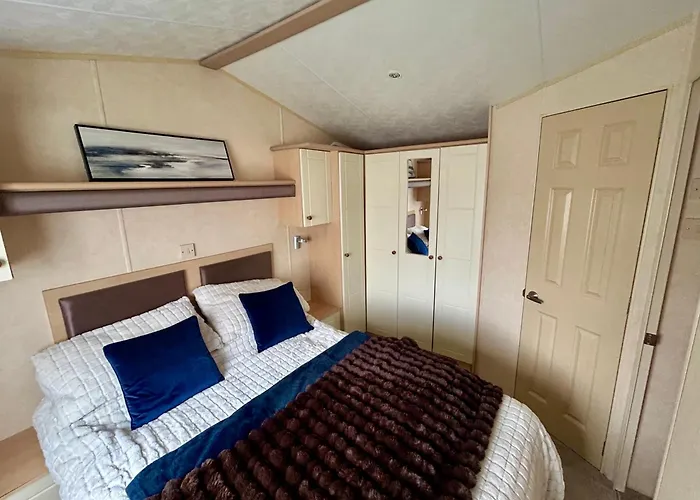 28 The Beeches * Wigton